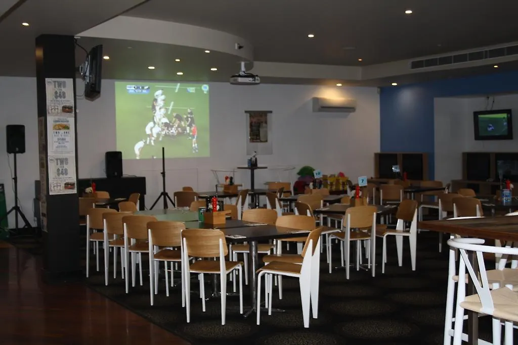 Motel Hotel Beach House Nambour